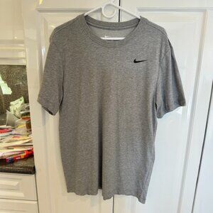 Nike Legend Dri-Fit T Shirt Gray, Men's Medium, Athletic Training Tee, NWOT